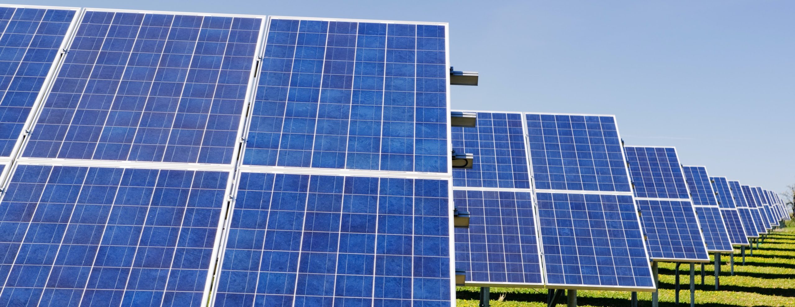 Understanding the Science behind Solar Panels: How They Work and Their Benefits